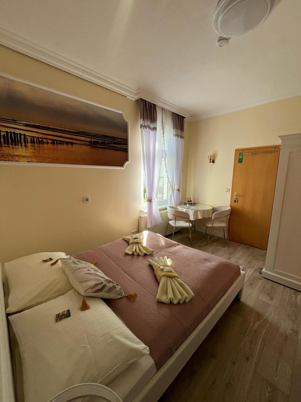 Pension Mittag Heringsdorf  Bagian luar foto